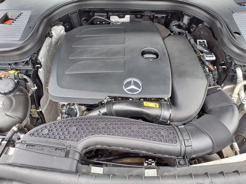 Used 2020 Mercedes-Benz GLC 300 image 32
