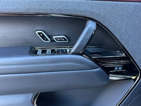 Certified 2025 Land Rover Range Rover Sport Dynamic SE image 10