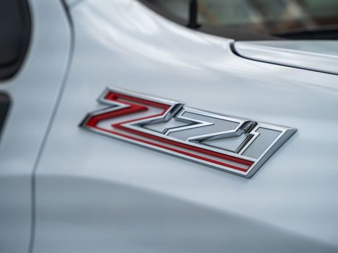 New 2025 Chevrolet Silverado 1500 RST AWD/4WD image 15