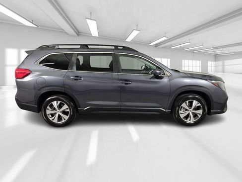Certified 2024 Subaru Ascent Premium w/ Convenience Package AWD/4WD image 9