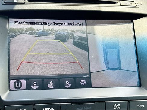 Used 2018 Hyundai Santa Fe Sport w/ Cargo Package FWD image 14