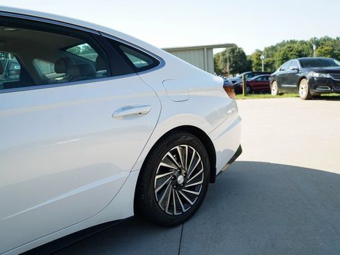 Used 2021 Hyundai Sonata Limited FWD image 21