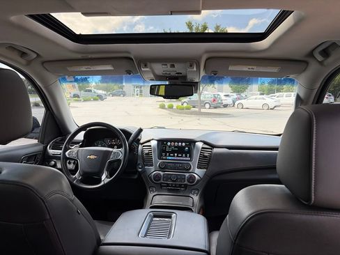 Used 2018 Chevrolet Tahoe Premier RWD image 38