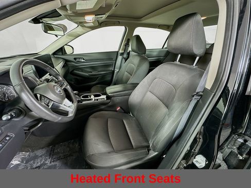 Used 2024 Nissan Altima 2.5 SV w/ SV Premium Package image 30