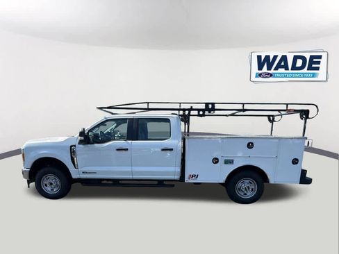 New 2025 Ford F350 XL w/ XL Driver Assist Package AWD/4WD image 8