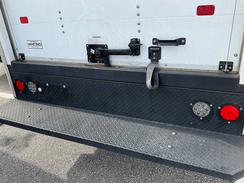 Used 2022 GMC Savana 3500 Work Van w/ Power Convenience Package image 7