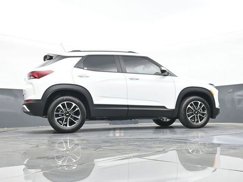 New 2026 Chevrolet TrailBlazer LT w/ Driver Confidence Package FWD image 49