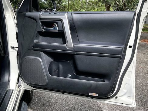 Used 2023 Toyota 4Runner Limited RWD image 27