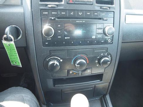 Used 2008 Chrysler 300 LX RWD image 10