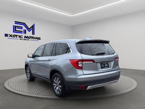 Used 2021 Honda Pilot EX image 4