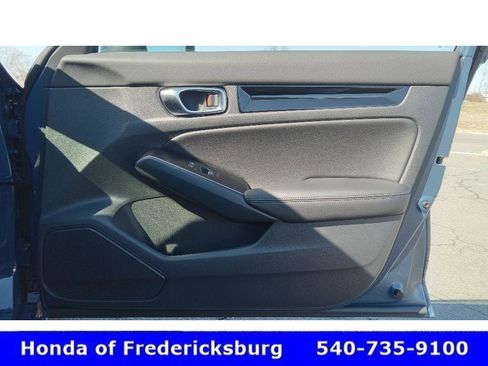 Certified 2025 Honda Civic Sport Touring image 22