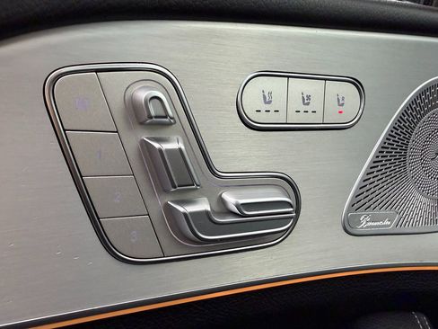 Used 2020 Mercedes-Benz GLS 450 4MATIC image 22