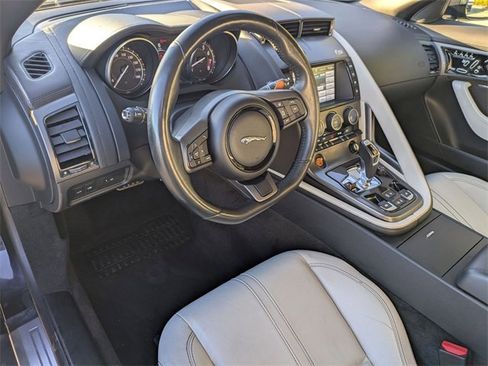 Used 2017 Jaguar F-TYPE S image 7