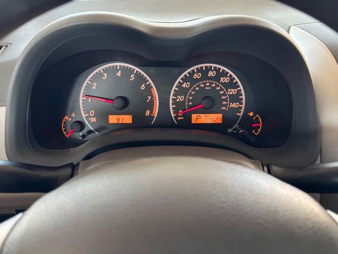 Used 2010 Toyota Corolla LE FWD image 30
