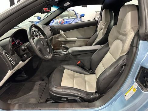 Used 2012 Chevrolet Corvette Grand Sport w/ 2LT Preferred Equipment Group image 17