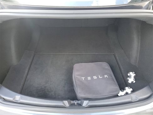 Used 2019 Tesla Model 3 Long Range image 5