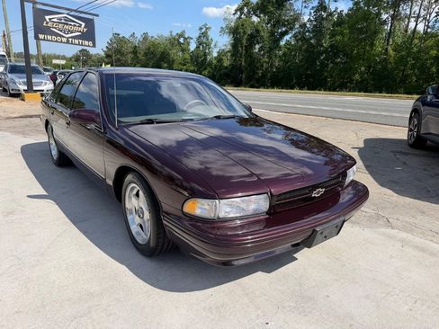 Used 1996 Chevrolet Impala SS RWD image 4