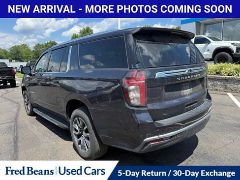 Used 2023 Chevrolet Suburban LT w/ LT Signature Plus Package AWD/4WD image 8