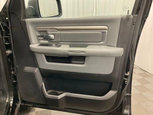 Used 2016 RAM 1500 Big Horn image 28