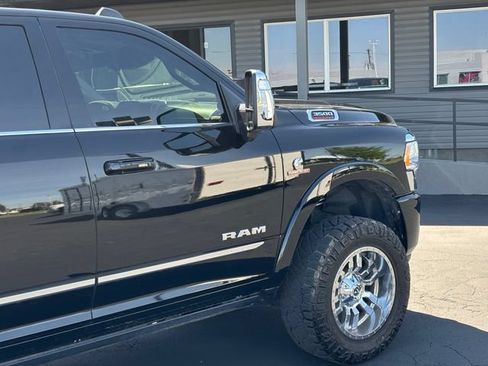 Used 2023 RAM 3500 Limited AWD/4WD image 4