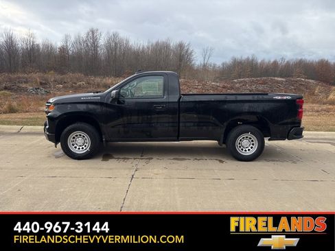 New 2025 Chevrolet Silverado 1500 W/T image 6