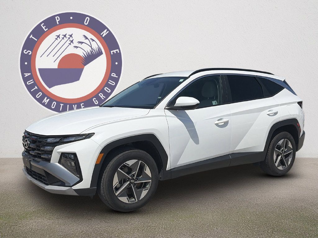 Used 2025 Hyundai Tucson SEL AWD/4WD image 2