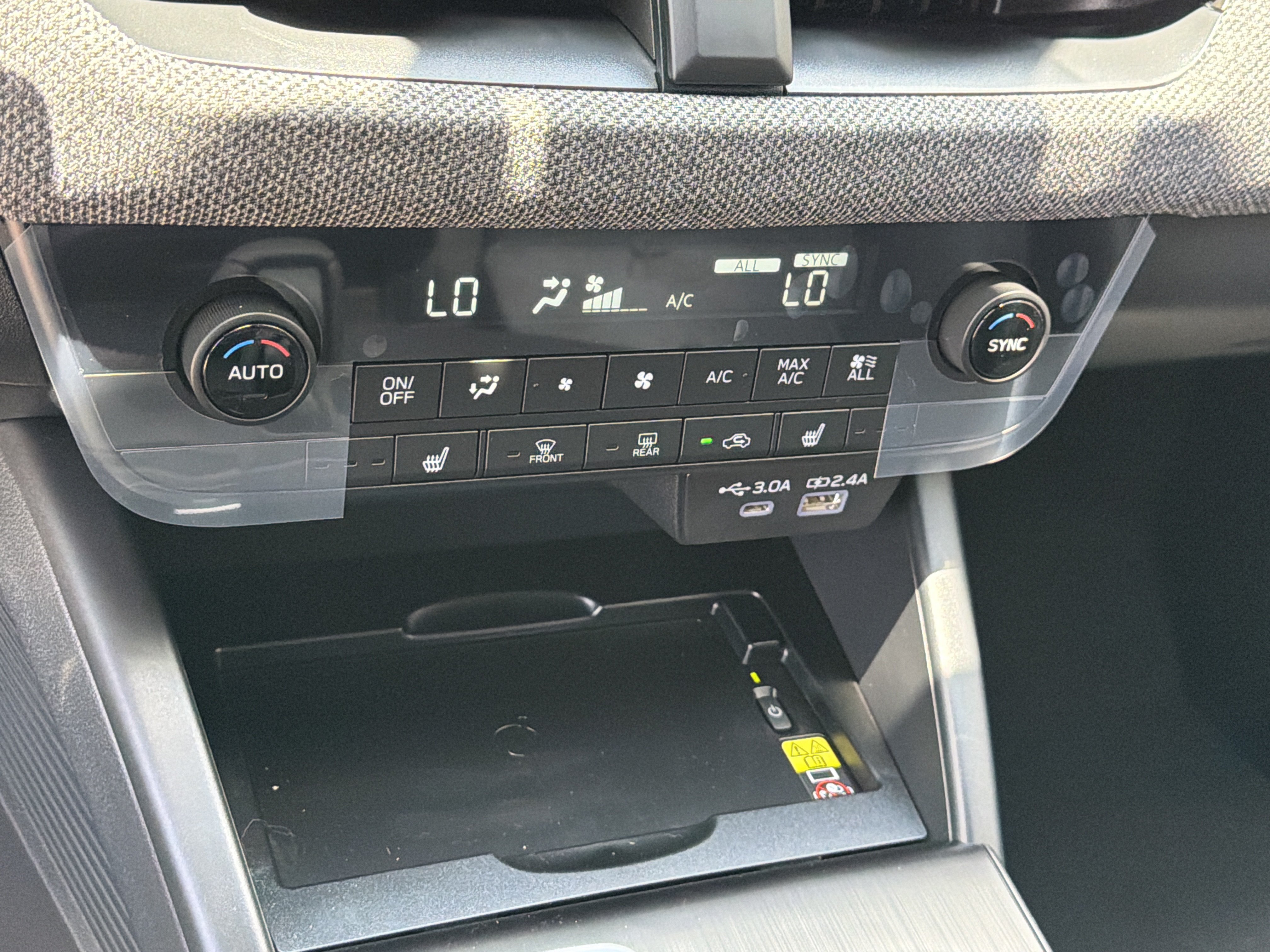 New 2026 Subaru Outback Limited AWD/4WD image 28