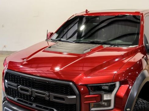 Used 2019 Ford F150 Raptor w/ Equipment Group 802A Luxury AWD/4WD image 19