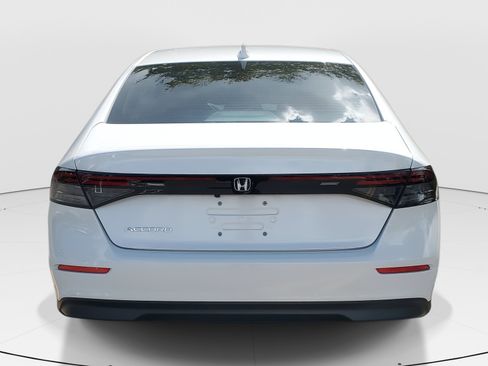 Used 2023 Honda Accord LX image 6