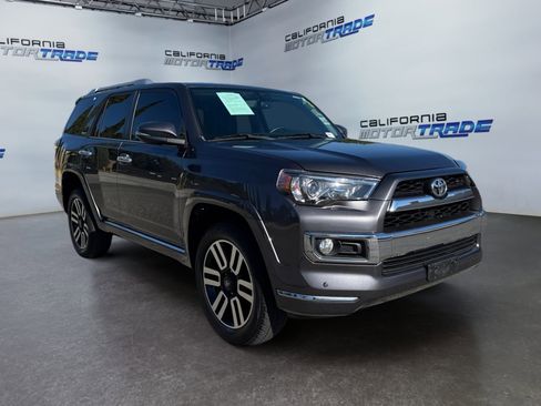 Used 2018 Toyota 4Runner Limited image 3
