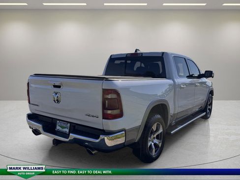 Used 2019 RAM 1500 Laramie AWD/4WD image 4