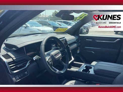 New 2025 GMC Acadia Elevation w/ Elevation Premium Package image 20