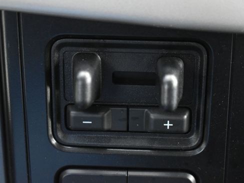 Used 2023 Ford F150 XLT w/ Trailer Tow Package image 29