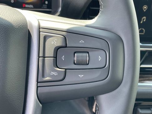 New 2025 GMC Sierra 2500 SLE w/ SLE Value Package; image 12