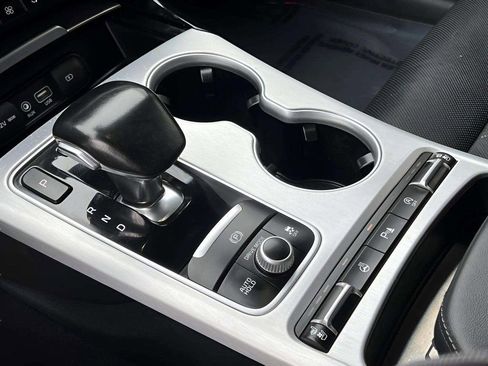 Used 2018 Kia Stinger GT2 image 29