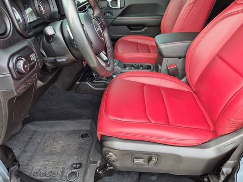 Used 2024 Jeep Wrangler Unlimited Rubicon 392 AWD/4WD image 31