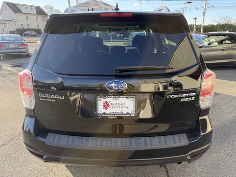 Used 2017 Subaru Forester 2.5i Premium image 6