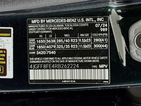 Used 2024 Mercedes-Benz GLS 580 4MATIC w/ Night Package image 36