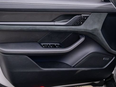 Certified 2024 Porsche Taycan GTS AWD/4WD image 14