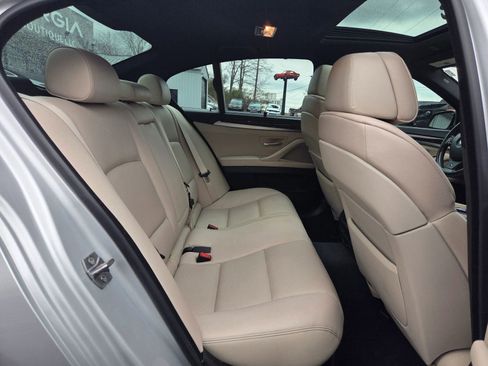 Used 2013 BMW 550i Sedan image 22