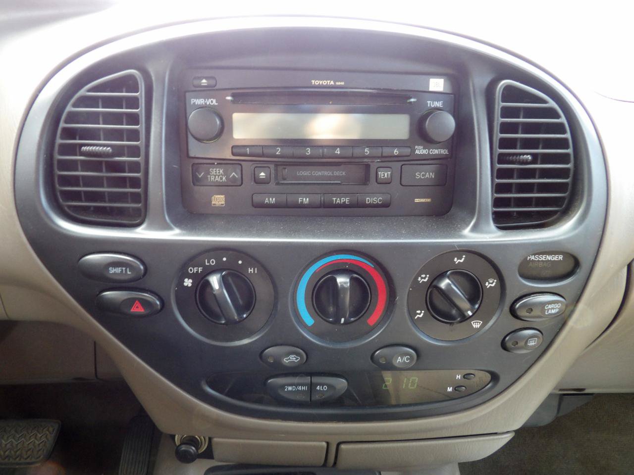 Used 2005 Toyota Tundra SR5 w/ TRD Off-Road Pkg AWD/4WD image 11