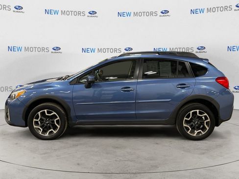 Used 2017 Subaru Crosstrek 2.0i Limited AWD/4WD image 2