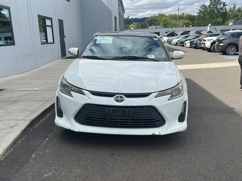 Used 2014 Scion tC FWD image 5
