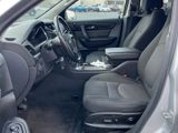 Used 2017 Chevrolet Traverse LT image 2
