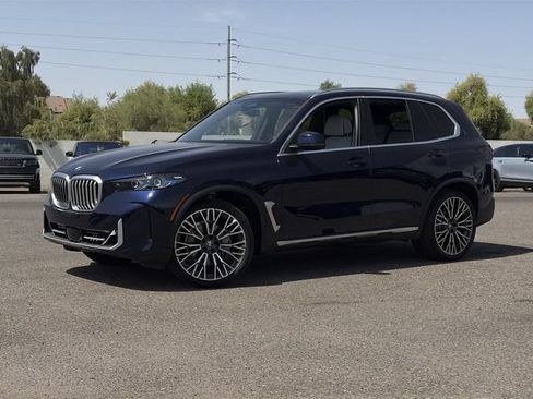 Used 2026 BMW X5 xDrive40i w/ Executive Package AWD/4WD image 2
