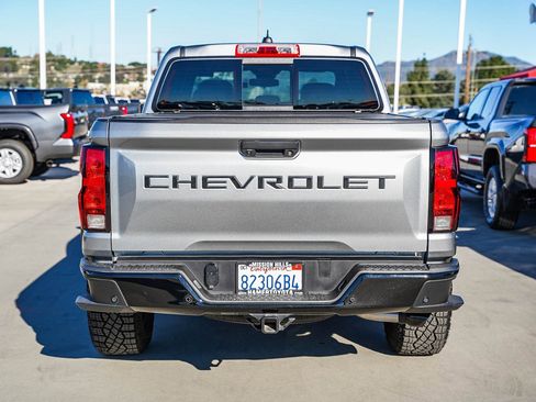 Used 2024 Chevrolet Colorado Trail Boss w/ Technology Package image 8