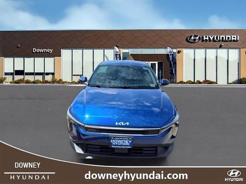 Used 2025 Kia K4 FWD image 2