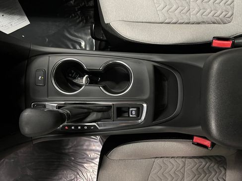 Certified 2024 Chevrolet Equinox LT w/ LPO, Floor Liner Package AWD/4WD image 26