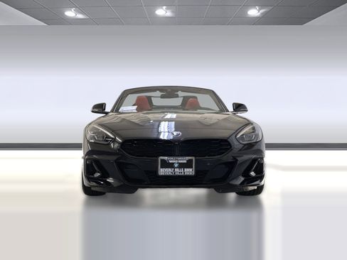 Used 2024 BMW Z4 M40i w/ Shadowloine Package image 5