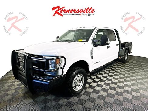Used 2022 Ford F350 XL w/ Power Equipment Group image 3